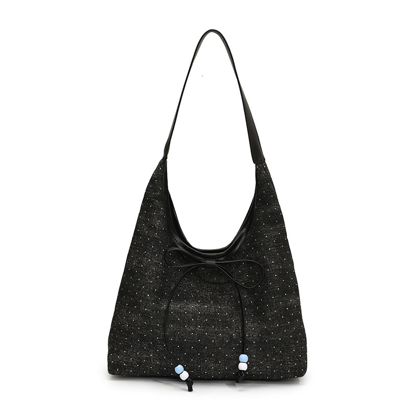 Trendy New Luxury Bag Fashion New Free Delivery Designer Bag Casual Armpit Tote Versatile Commuting Lightweight Shoulder Bag Temperament Highend Blue