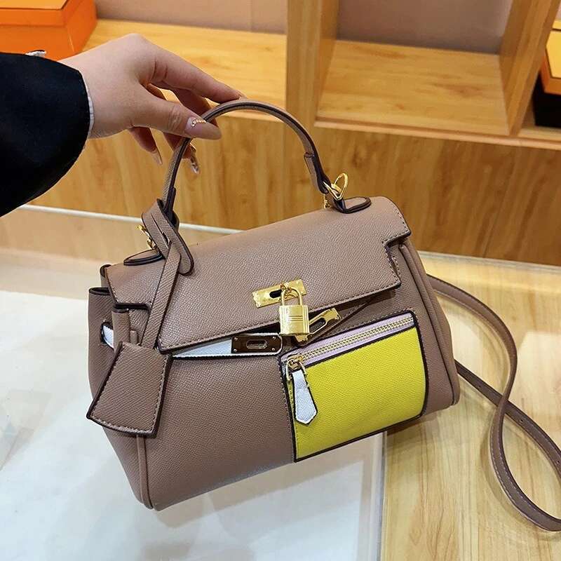 2025 New Women's Color-Block Patch Pocket Structured Shoulder Crossbody Top-Handle Bag