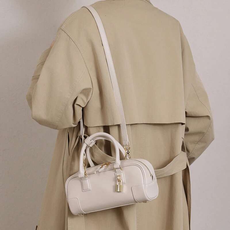 Genuine Leather Lock Brand High-end Women Handbag Designer New Cowhide Shoulder Fashion Versatile Exquisite Bag