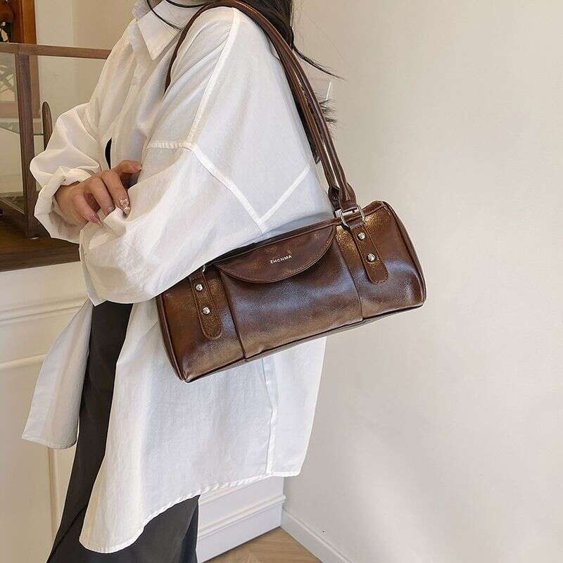 High Beauty French Light Luxury for Women 2025 New Versatile Single Shoulder Underarm Pillow Handheld Boston Bag