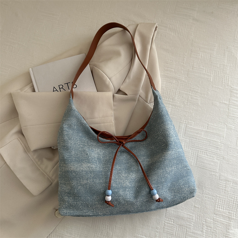 Leisure Commuting Large Capacity Bag For Women 2025 New Stylish Contrasting Color Shoulder Handheld New Free Delivery Designer Bag Luxury Bag Tote Bag