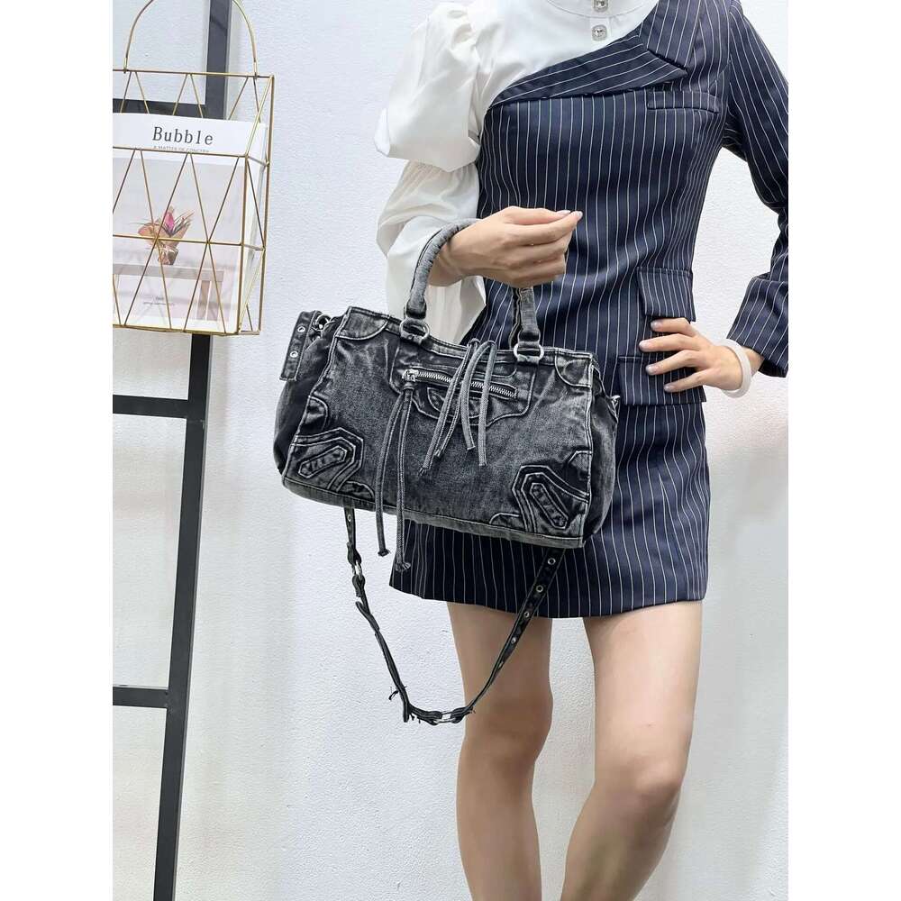 New Moto & Biker Pillow Bags For Women Designer Handbags Purses In Denim Washing Process Top Handle Shoulder
