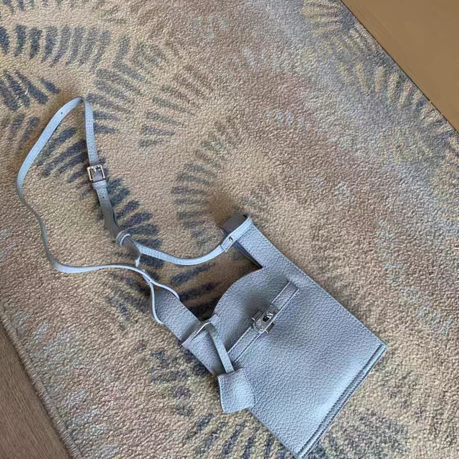 Pingti Japanese And Korean Instagram Influencers With The Same 2025 Spring/Summer Lock Exquisite Small Women's Phone Bag, Crossbody Kelly Bag