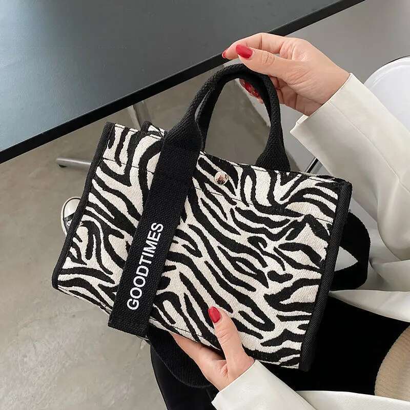 High-Quality Texture Zebra Pattern Women One-Shoulder Crossbody Handbag New Large-Capacity Brand Canvas Wild Western Style