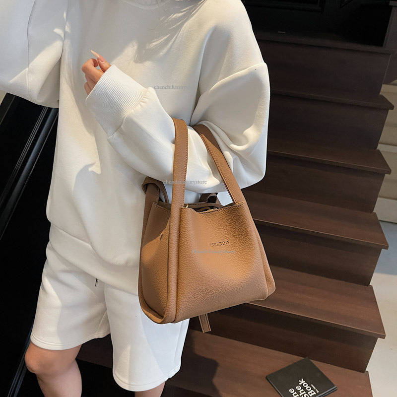2025 Women's New Shoulder Bag Free Shipping Designer Litchi Pattern Bucket Bag Portable Simple Fashion Handbag 3D Vegetable Basket