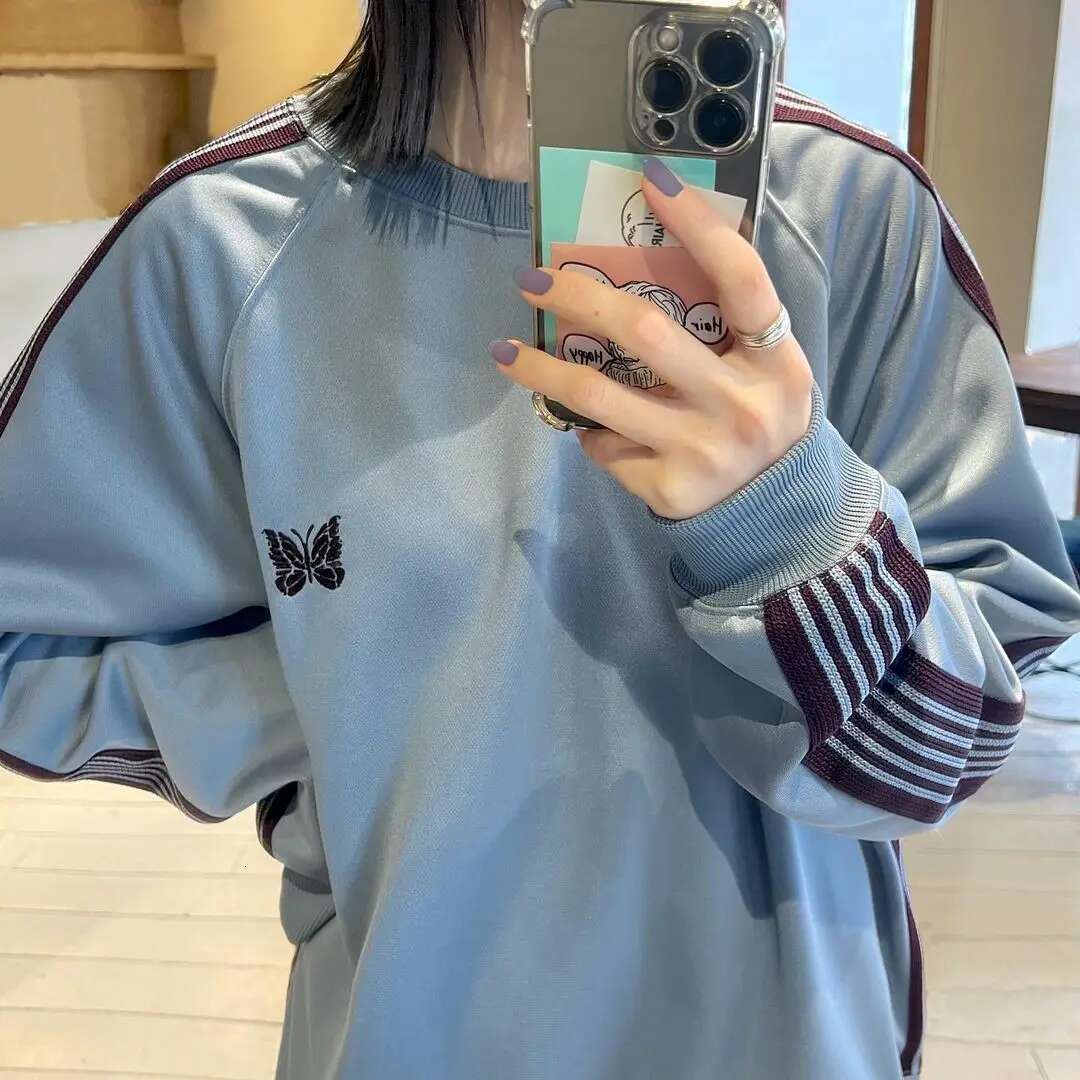 2025 Fashion Needles Track Butterfly Embroidery Japanese Tide Casual Long-Sleeved Men And Women Pullover Round Neck Sweater