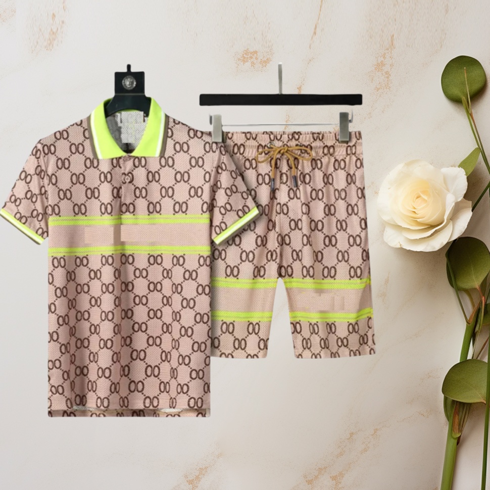 classics Mens Tracksuits Sets Jogger Sweatshirts Sports Jogging Suits Short sleeved t shirt mens t shirt set Summer Embroidered letters Cotton shorts