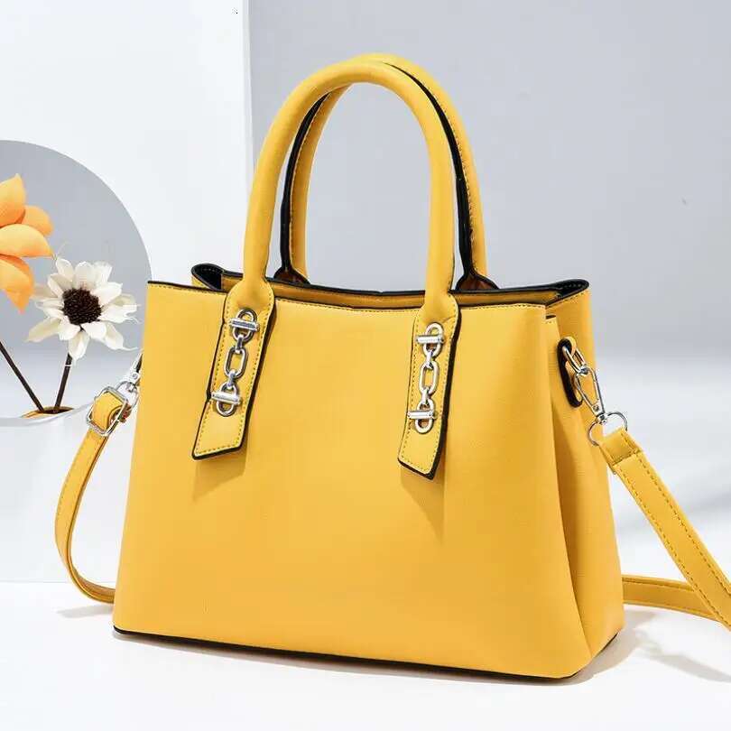 Brand Designer Women's Handbag Large Capacity Crossbody Urban Minimalist Tote Fashionable New Shoulder Bag Women