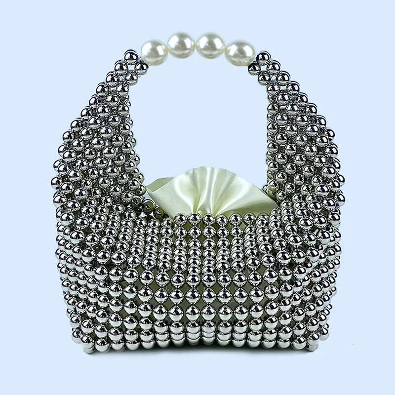 European American High-End Texture Handmade Sier Beaded Pillow Banquet Bag, Fashionable And Versatile
