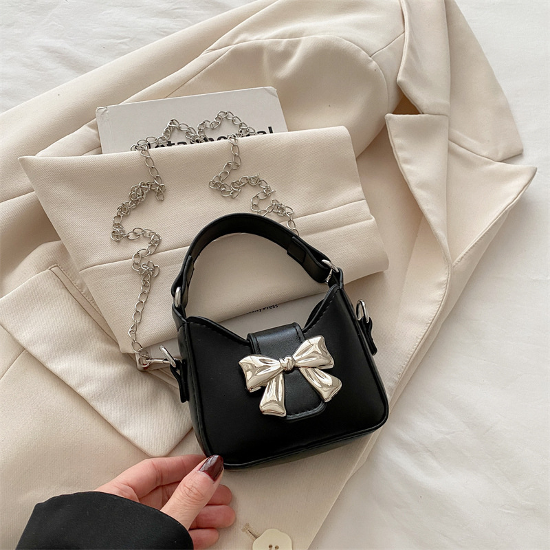 New Children's Bag Luxury Bag Candy Colored Bow Mini Handbag Girls' New Free Delivery Designer Bag Parentchild Chain Crossbody Bag Mouth Red