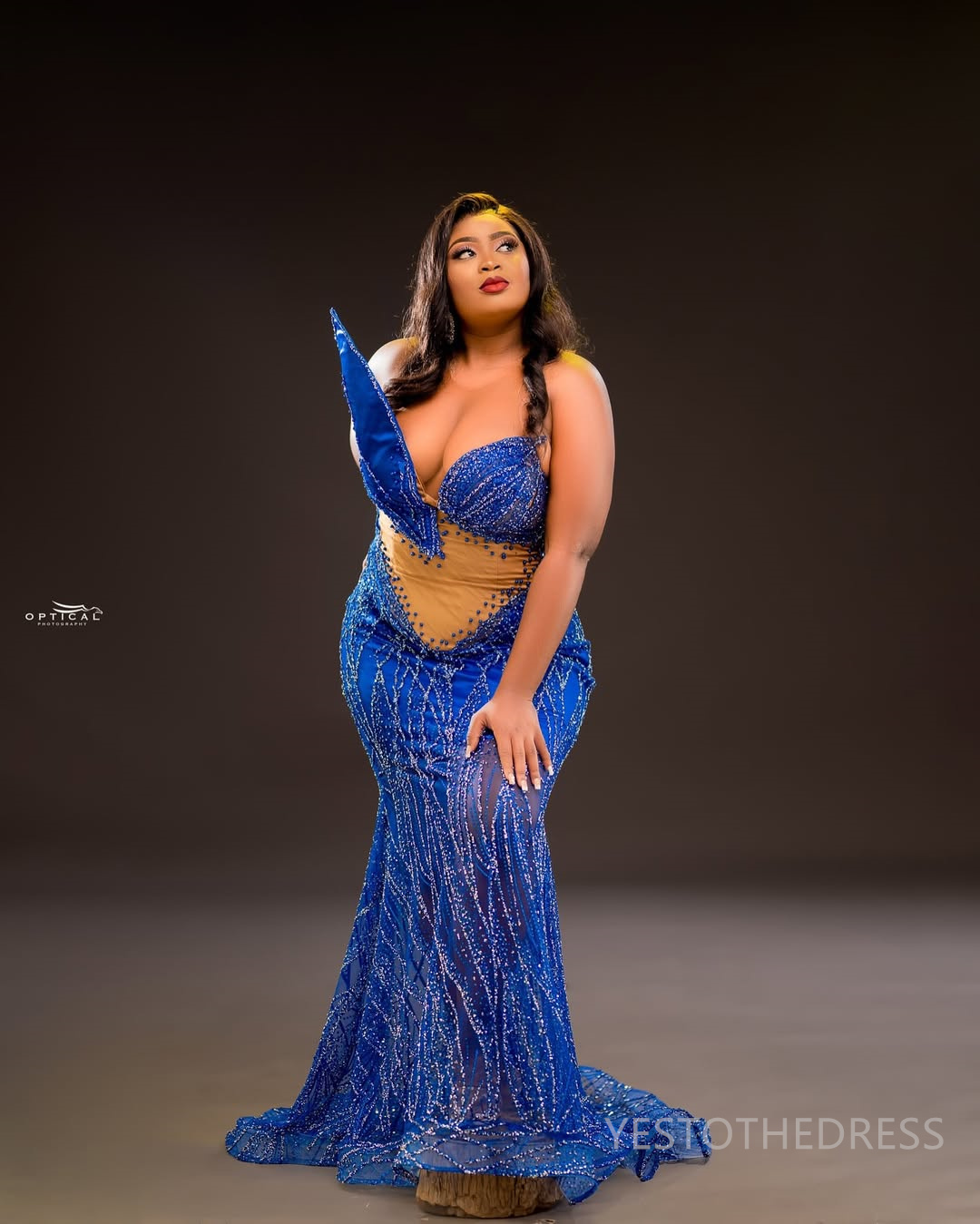 2025 Plus Size Royal Blue Aso Ebi Prom Dress Mermaid Prom Dresses Evening Formal Gowns Sheer Neck Beaded Lace Illusion Birthday Dress Second Reception