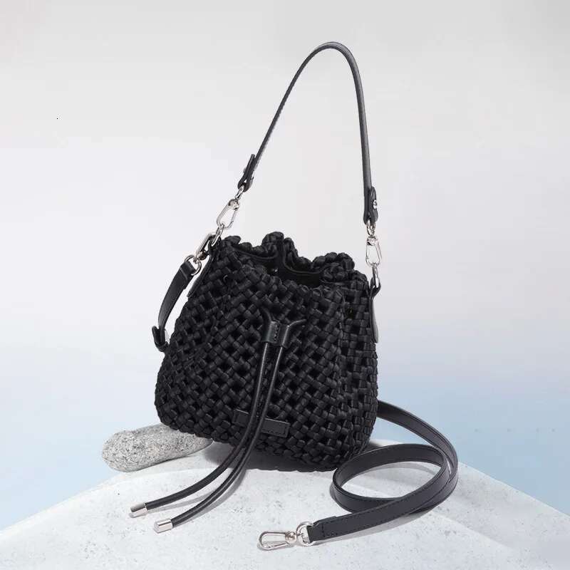 Crossbody Bag Fashion Canvas New Leisure Woven Handbag Bucket Shoulder Bags Evening Leather Trend Brand Designer Purse