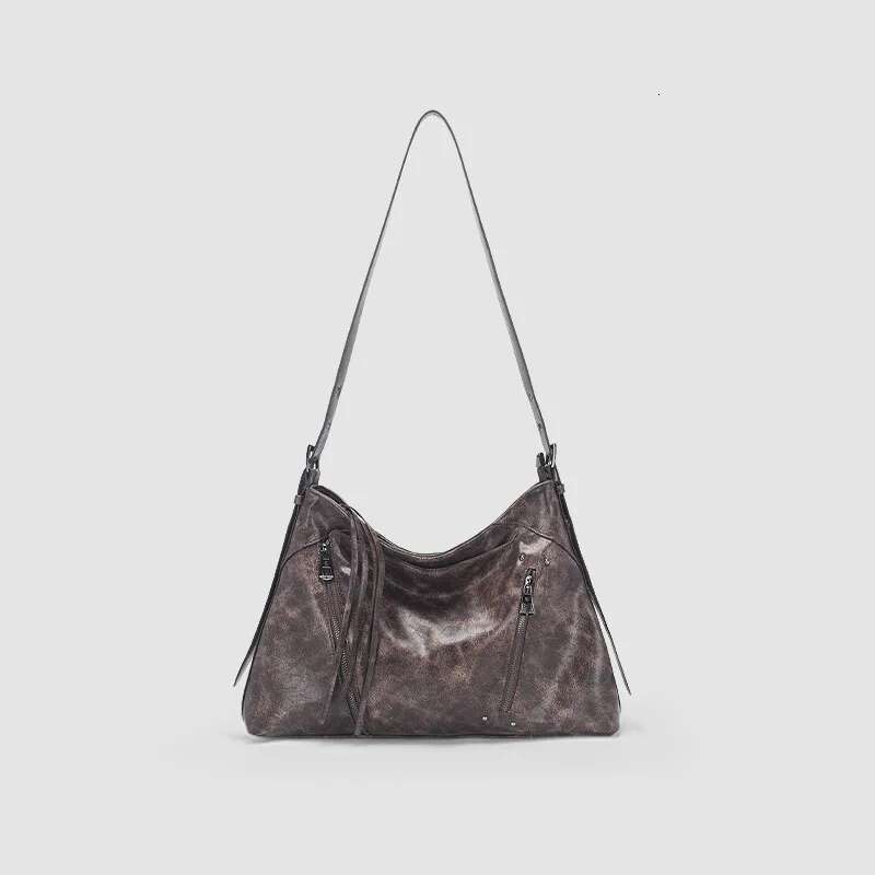 European/American Oil Wax Leather Square Large Capacity Shoulder Light Fashion High-End Feeling Crossbody Bag