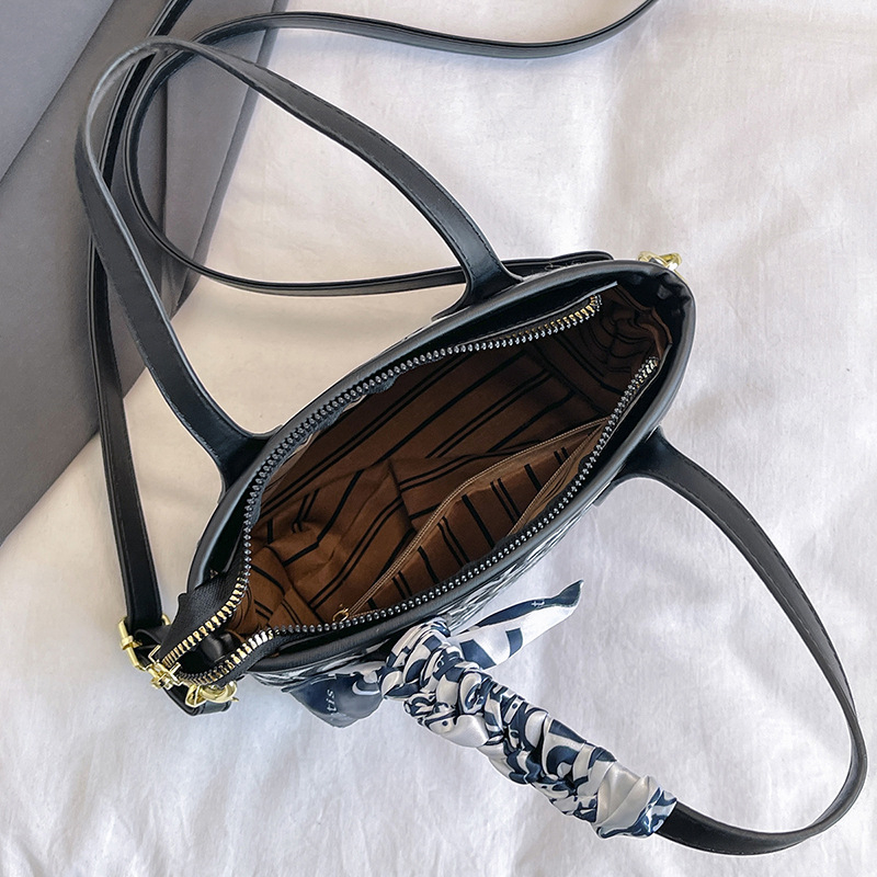 free shipping designer Totes for woman Fashion Bags letter casual outdoor Ribbons blue shoulder bag