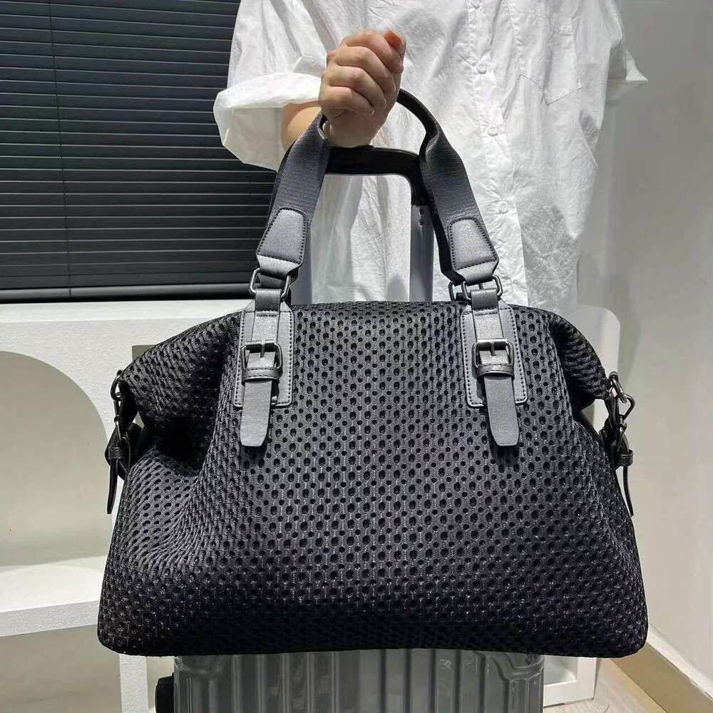 Women's Travel Simple Leisure Vacation Large Waterproof Nylon Mesh Shoulder Messenger Bag