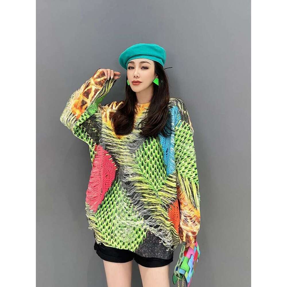 2306 Winter Knitwear Womens Holes Design Printed Warm Sweaters Ladies Loose Casual Pullover Fashion Big Size Jumpers Designer