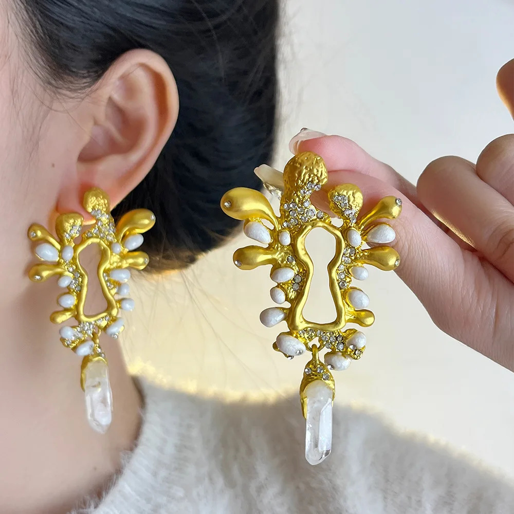 Vintage Keyhole Shaped Natural Stone Unique Earrings 250515
