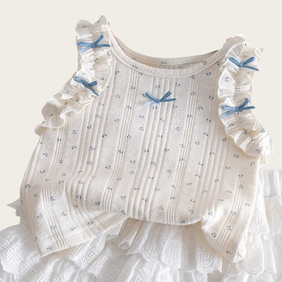 2 - 6 Y Baby Girls Cotton Floral Lace Embroidered Sleeveless Top and Ruffled Cake Skirt Set - Adorable Stylish Outfit for Kids 250515