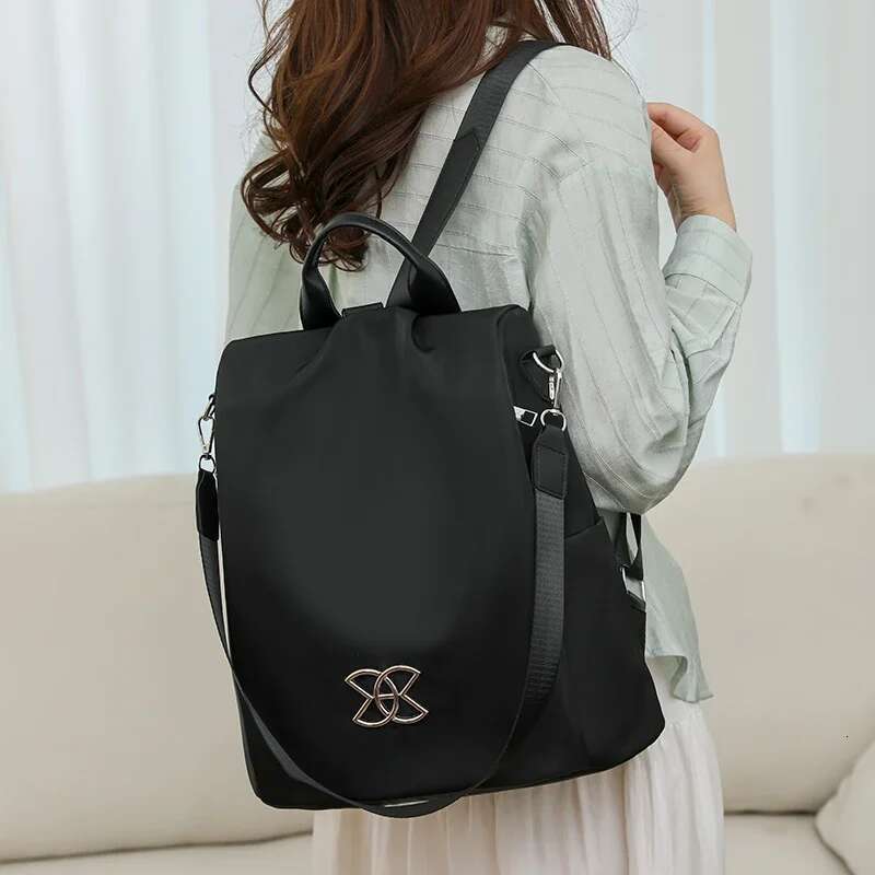 New Senior Sense Oxford Cloth New Lightweight Anti-Theft Leisure Travel Bag Fashion Women's Backpack