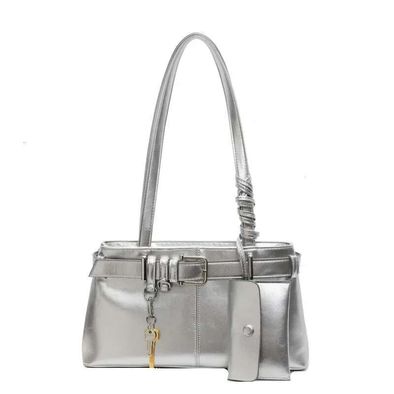 2025 High-End Women's Underarm Bag - Simple Yet Key Elements, Trendy And Unique Niche Design Made Of High-Quality Leather