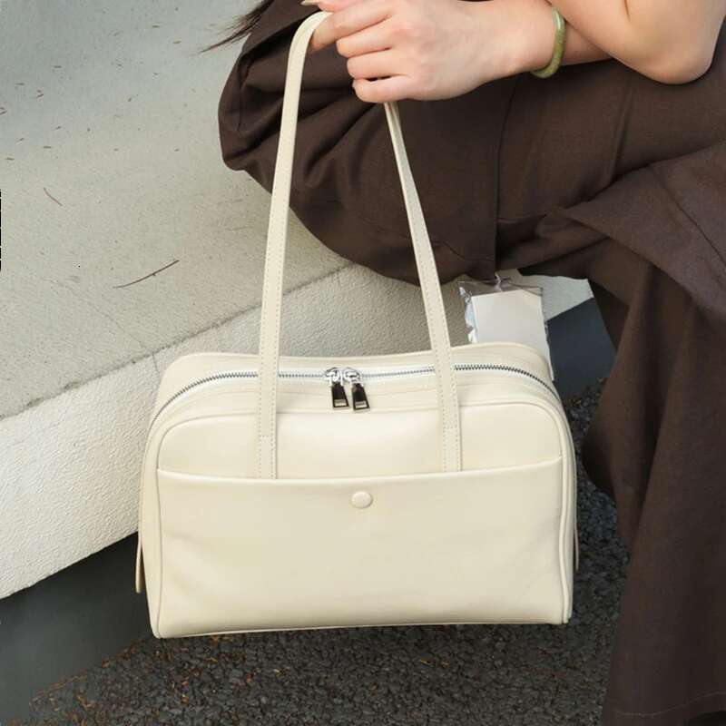 High Quality Designer Bags Trendy Genuine Leather Underarm Shoulder Bags For Women 2025 Designer Work Satchel Bowling Tote Ladies Handbags Luxury Bag