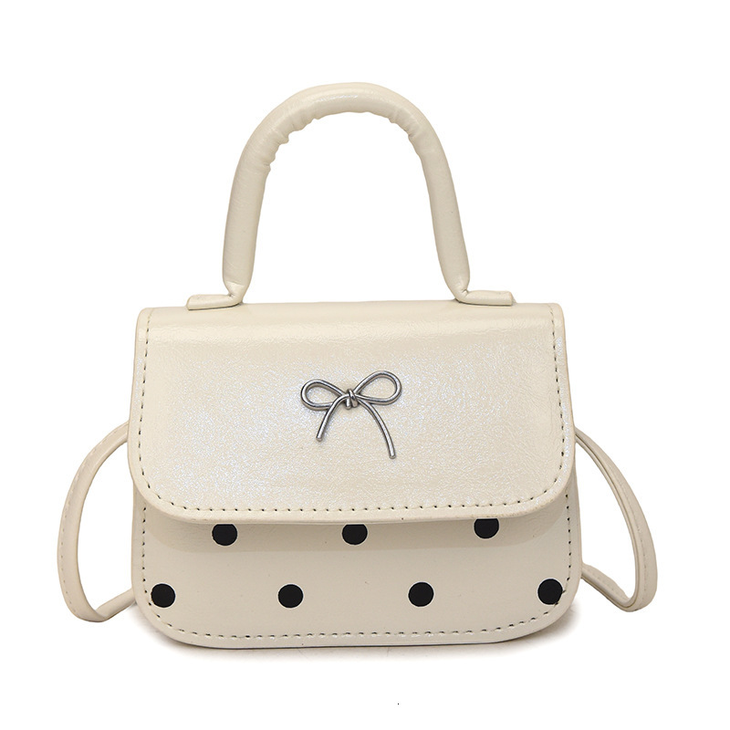 2025 Summer New Bow Korean Edition Personalized Ins Women's Handbag Fashion Simple Single New Free Delivery Designer Bag Shoulder Diagonal Luxury