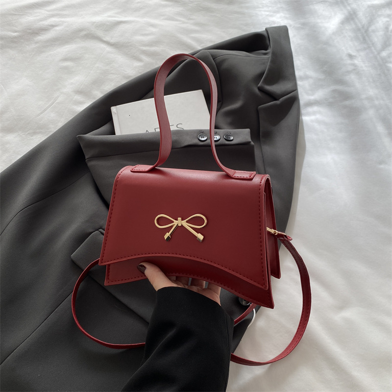 Free Delivery Designer Bag Bow Fashion 2025 Spring Casual Western Gentle Handheld Single Cross Shoulder Women's Small Square Bag Luxury Bag