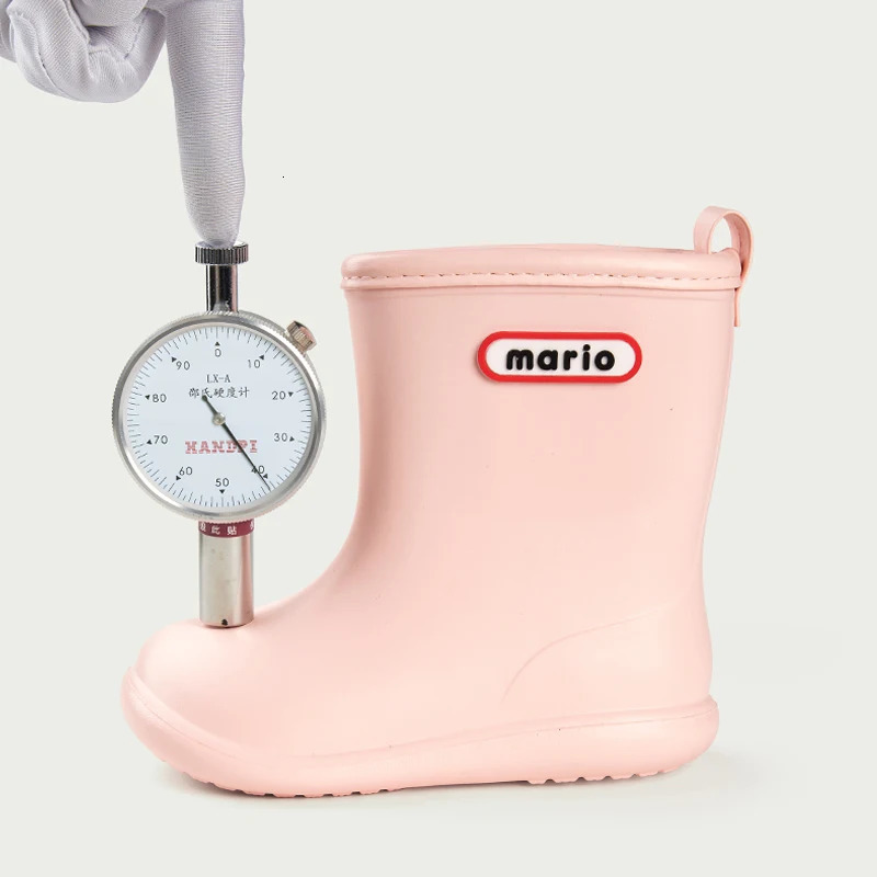 Cheerful Mario Kids rain boots for Boys and girls outdoor waterproof cute water shoes 250515