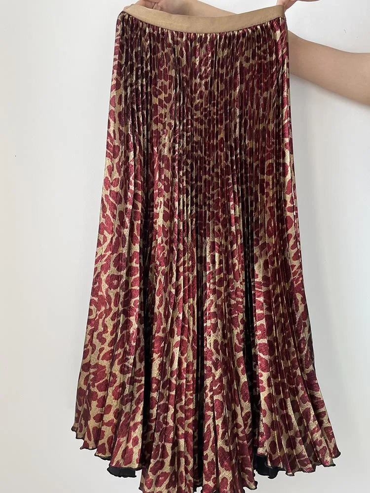 Shiny Leopard Print y Sexy High Waist Women Midi Skirt Summer Elastic Pleated SKirt Old Money Style Mininalstyle 250515