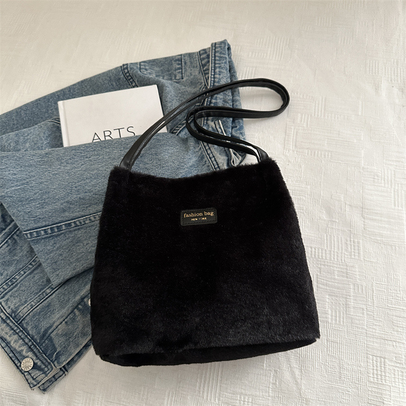 Free Delivery Designer Bag 2025 Autumn/winter Plush Women's Shoulder Solid Color Simple And Versatile Daily Leisure Bucket Tote Bag Large Capacit