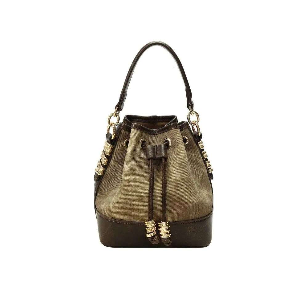 Oil Painting Revival Retro Temperament Premium Sense Versatile Bucket Women's 2025 New Fall/Winter Drawstring Tote Bag