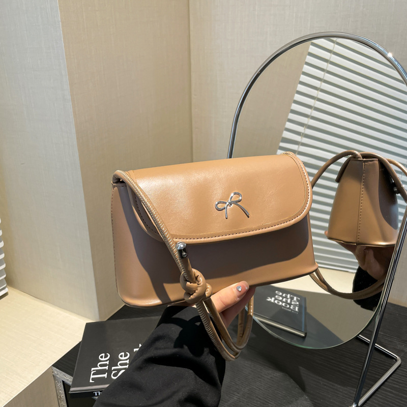 Free Delivery Designer Bag French Textured Small Square 2025 Winter Korean Version Trendy Fashion Shoulder Simple And Versatile Underarm Women's 