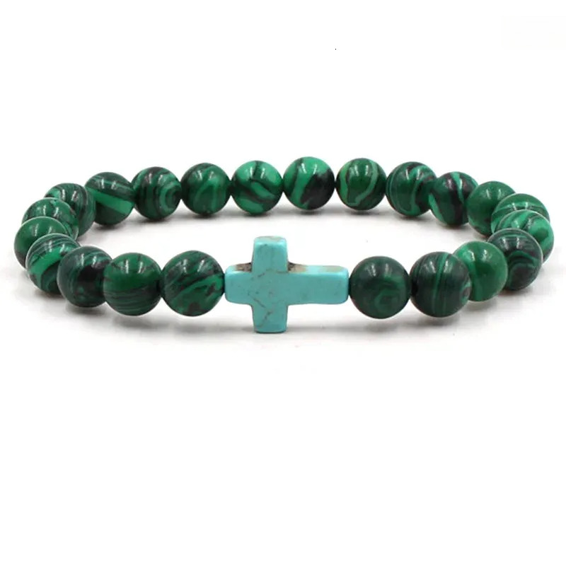 Designer's Green Stone Bead 8 Bracelets, Men's and Women's Hand Crosses, Fashion Jewelry, Elegant and Fashionable, Handmade