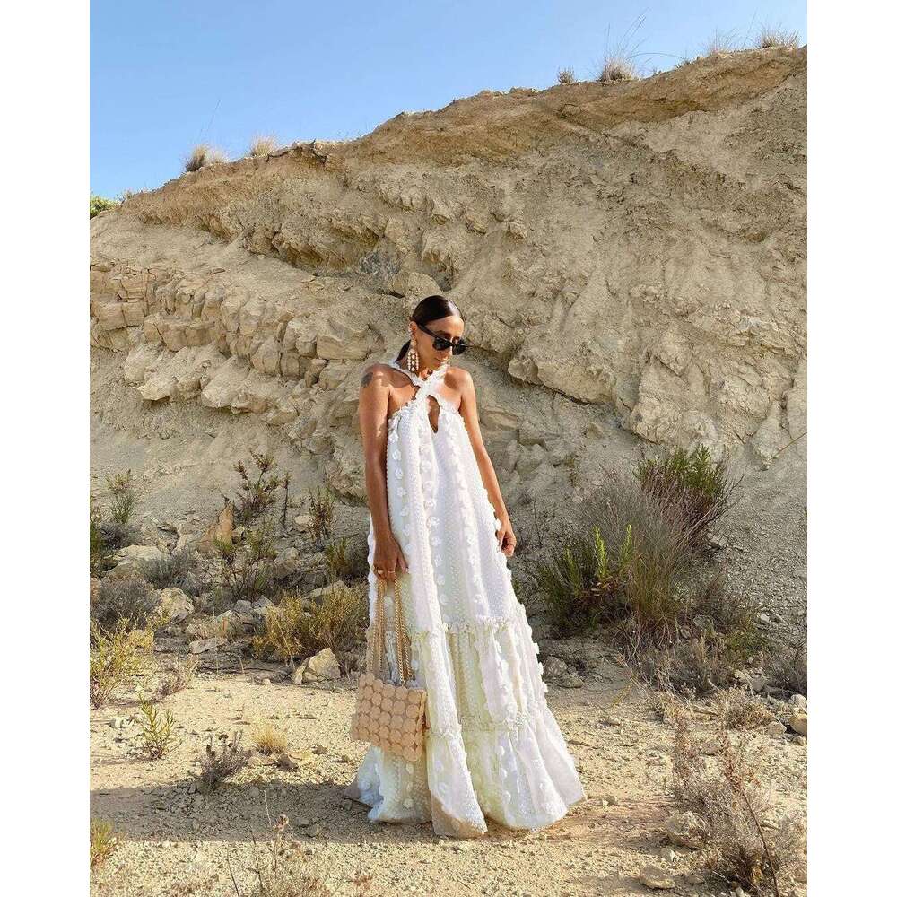 2023 Fashion Hanging Neck 3D Flower Floor mopping Cake Lace Long Dress
