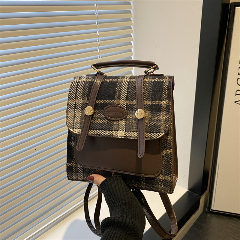 Free Delivery Designer Bag Korean Version Winter Women 2025 New Model For Class Commuting Single Shoulder Large Capacity Simple And Stylish Personaliz