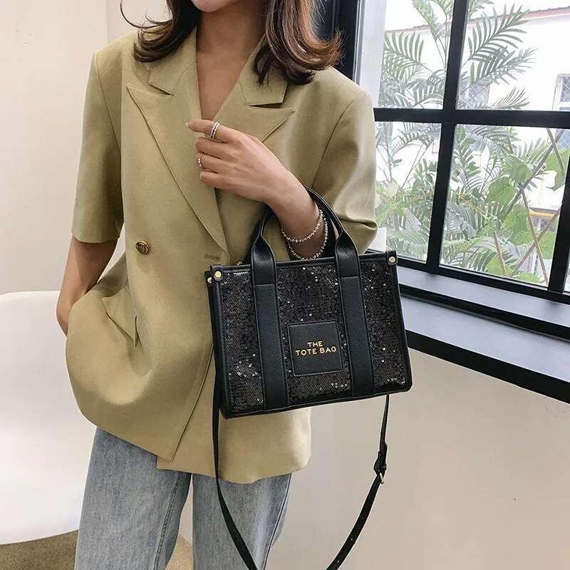 2025 Newpopular Small Fowomen Fashionable Printed Single Shoulder Underarm With High Quality And Versatile Crossbody Bag