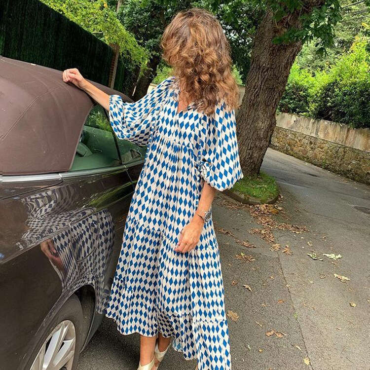 Plus Size White Dress Tender Maxi Dress for Women Beach Dress 2025 Autumn New Hot Selling Geometric Print Bubble Sleeve Dress Explosive Street Large W