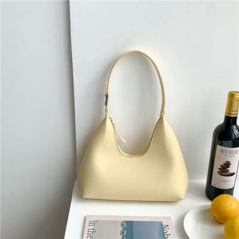Ladies' Shoulder Girls' High-End Sense, Niche Underarm Bag, PU Leather, Cream Colored Small Handbag