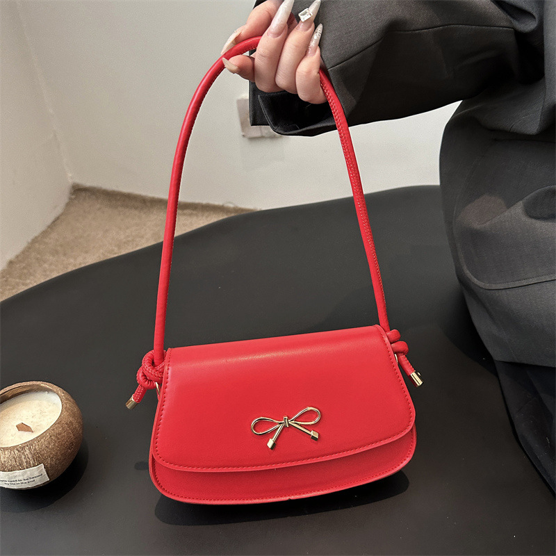 Free Delivery Designer Bag Korean Underarm For Women 2025 New Trendy Fashionable Hand Held Small Square With Niche Design And Western Style Crossbody 