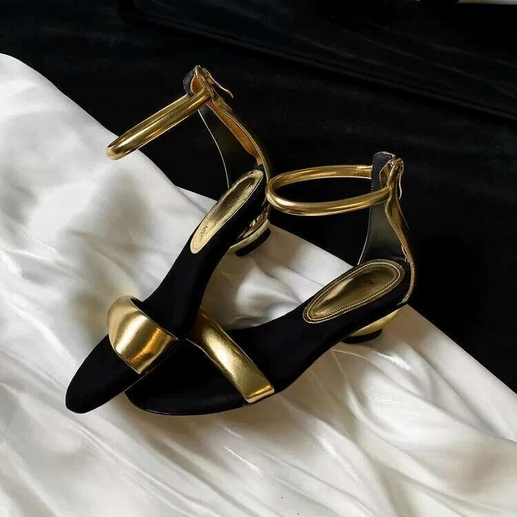 2025 New Suede Female Open Toe Black Leather Soft Flat Shoes Ladies Casual Cover Heel Party Sandals
