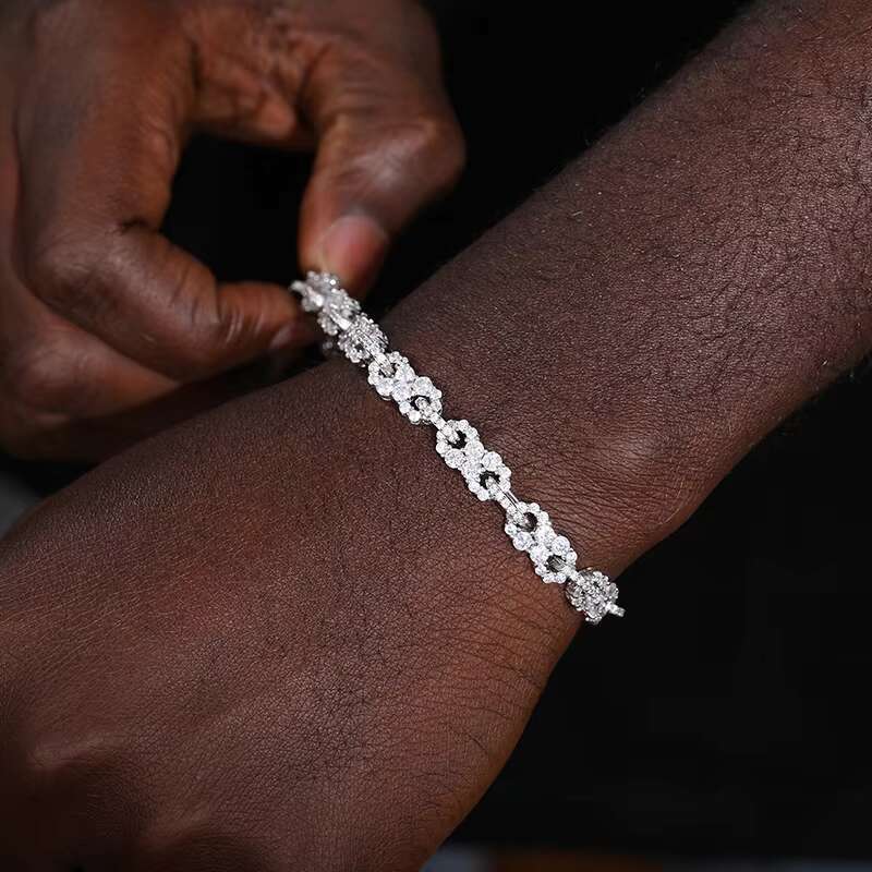 In Stock With Certificate Iced Out Jewelry 7mm Sterling Sier VVS Moissanite Dia Infinity Cuban Link Chain Bracelet