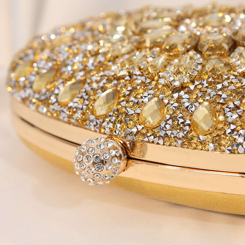 2025 European and American Alloy Flower Dia Inlaid Bag Celebrity Dress Banquet Handbag Female Temperament Versatile New Trendy Ins