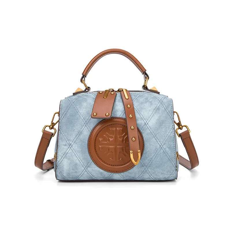 2024 New Summer Fashionable Versatile Commuter Women's Shoulder Handbag Casual Daypack Crossbody Bag Large Capacity