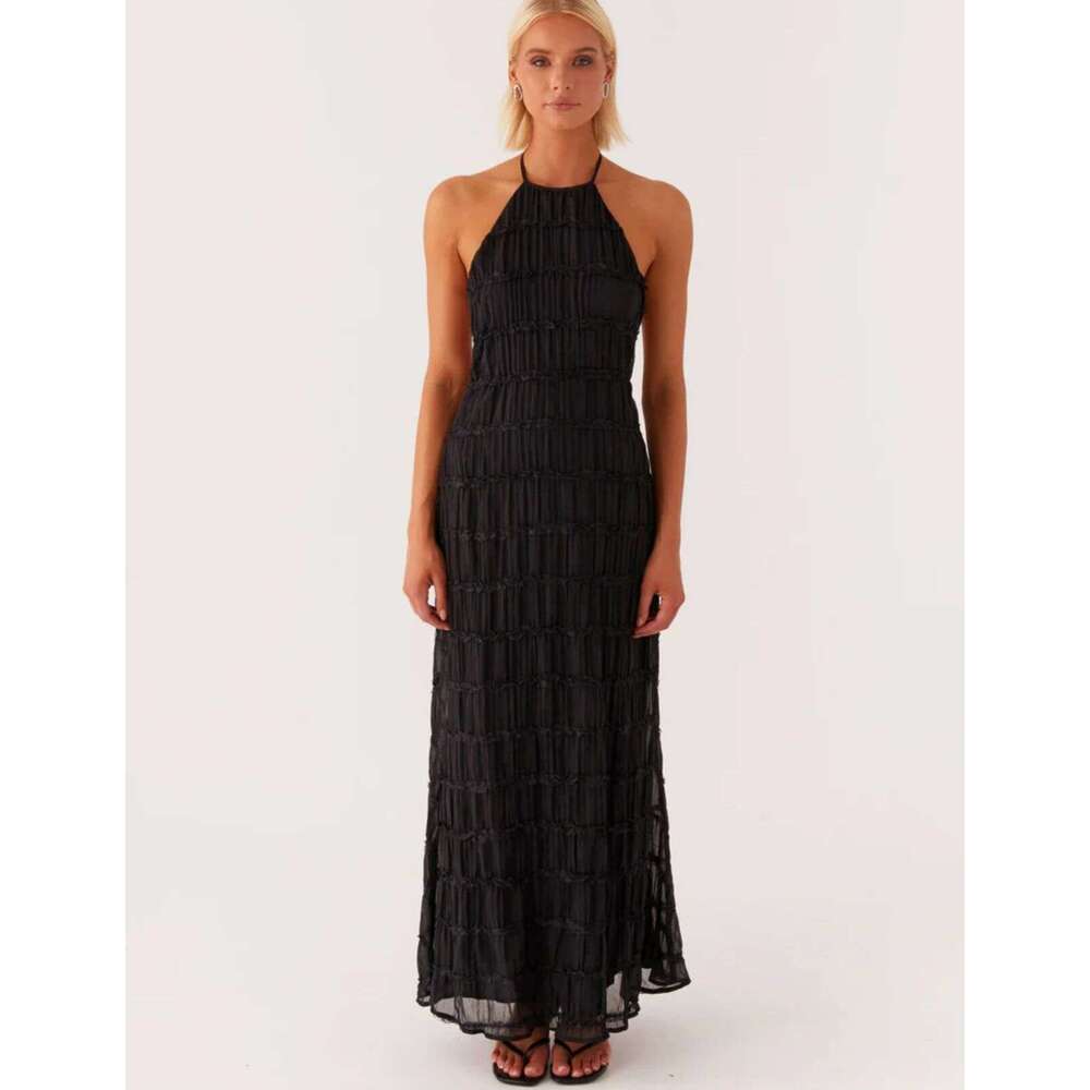 2025 Spring/Summer Women's Sexy and Fashionable Hanging Neck Strap, Folded Lace, Vacation Style, Long Dress