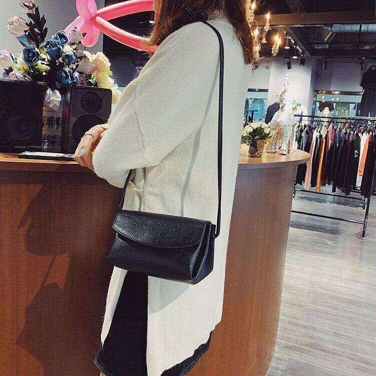 Super Hot Small for Women 2025 New Trendy Korean Edition Versatile Mini Texture Cross Shoulder Bag