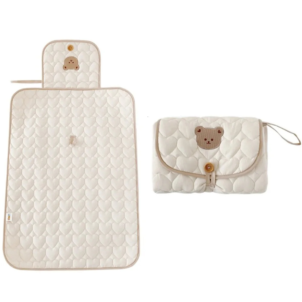 Bear Diaper Changing Pad Multifunctional Foldable Baby Changing Pad Detachable Waterproof Folding Diaper Changing Cover 250515