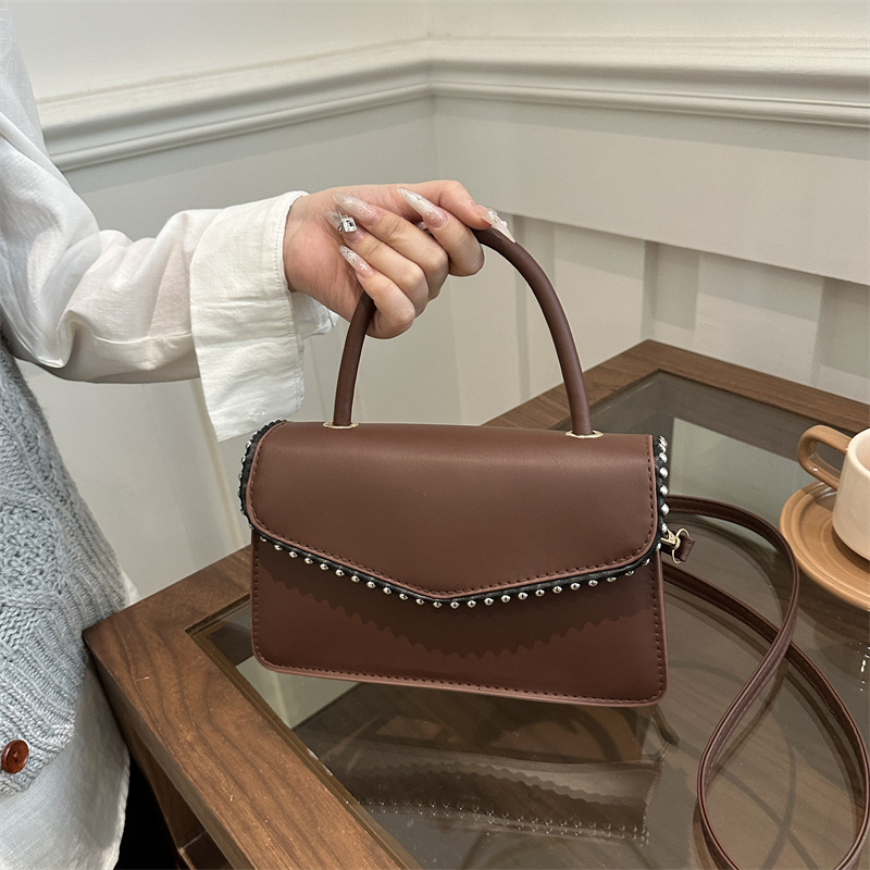 Free Delivery Designer Bag End Commuting Hand 2025 Spring New Versatile Ins Shoulder Crossbody Temperament Small Square Simple Luxury Bag