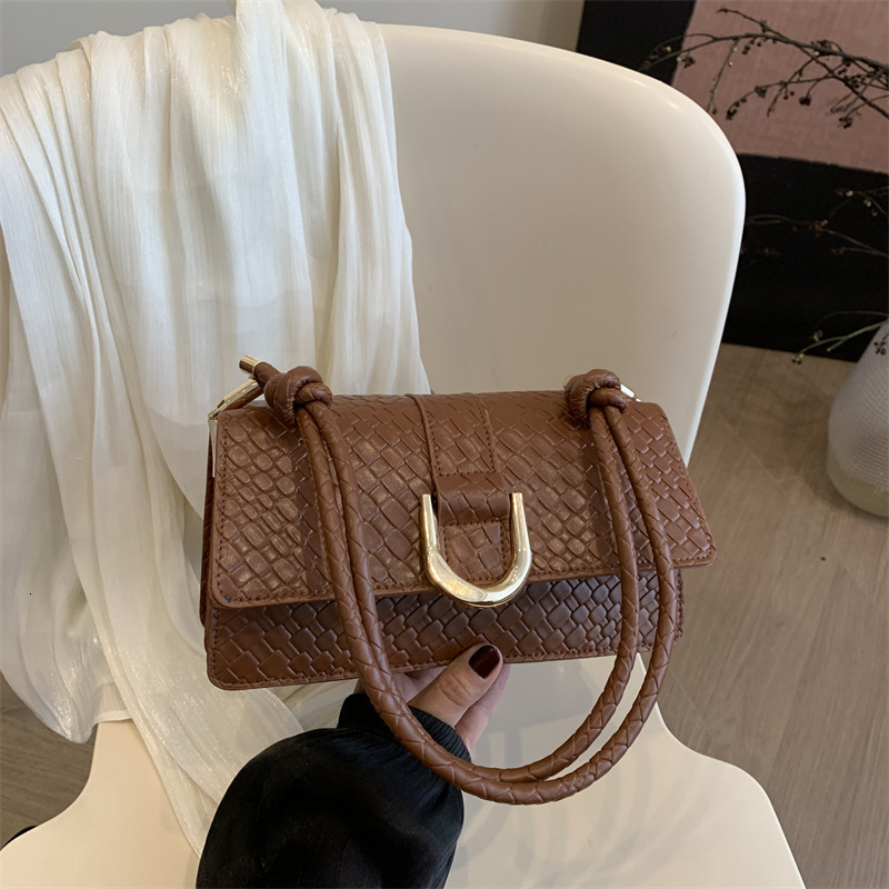 Large Capacity New Free Delivery Designer Bag Woven For Women 2025 Luxury Bag New Style Texture Fashion Handheld Underarm Single Shoulder Stick Women&