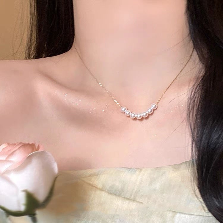 Simple temperament gold bean necklace womens new collarbone chain light luxury high-end neck chain accessory 241021