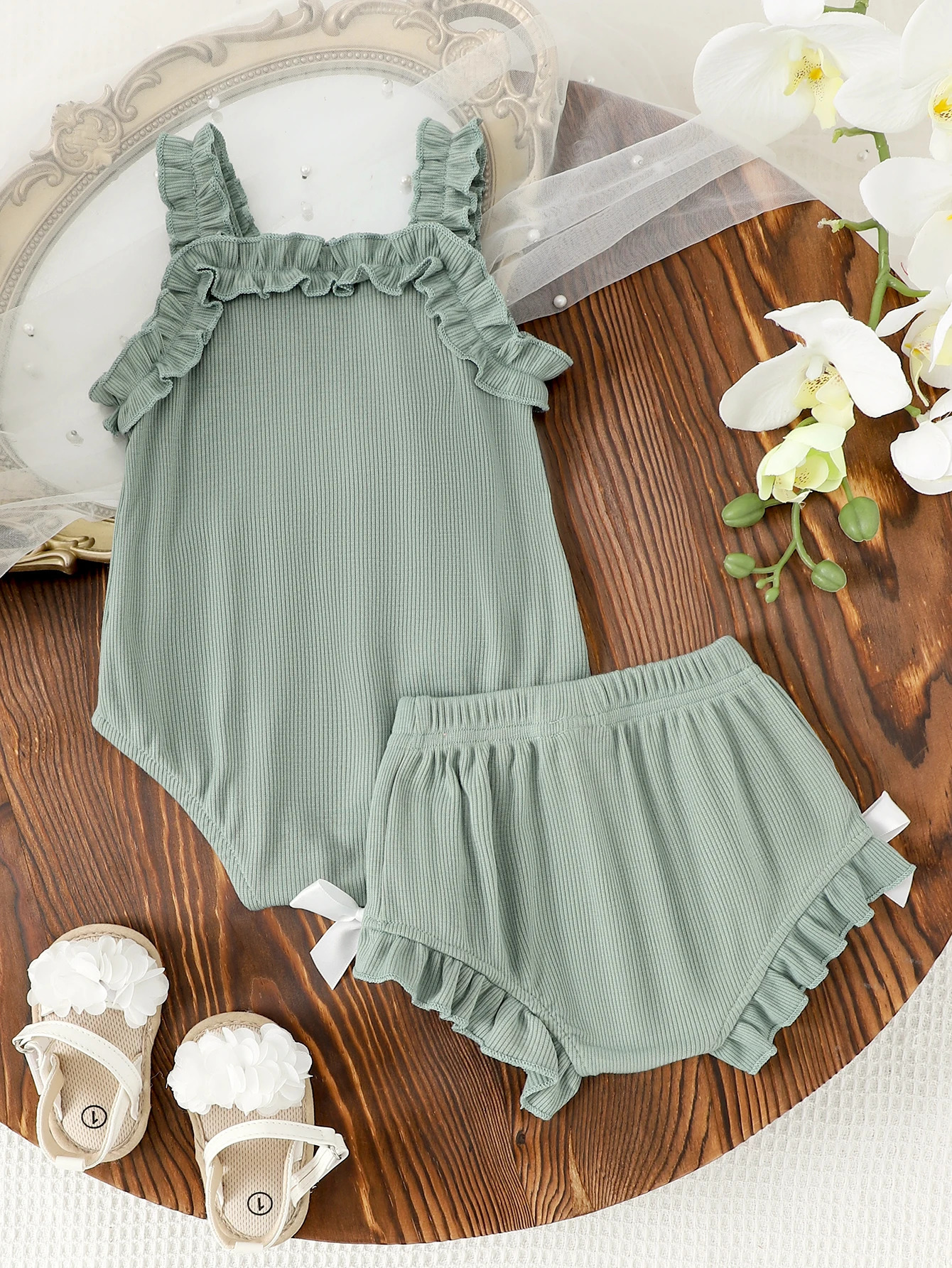 0-3 Year-Old Girls Summer Sweet And Cute Style Green Suspender Suit And Shorts Set 250515